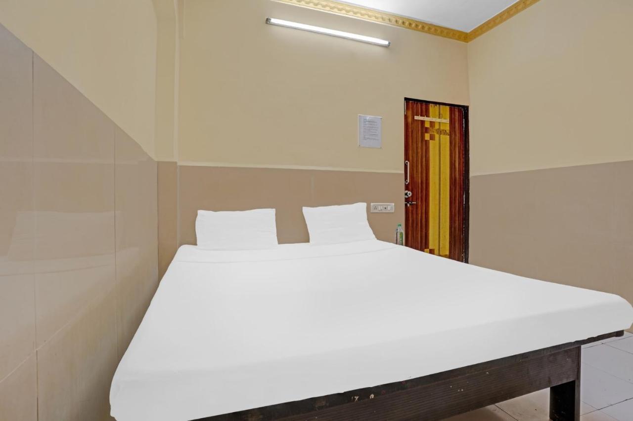 Spot On 81122 Alfa Lodge Bombay Extérieur photo