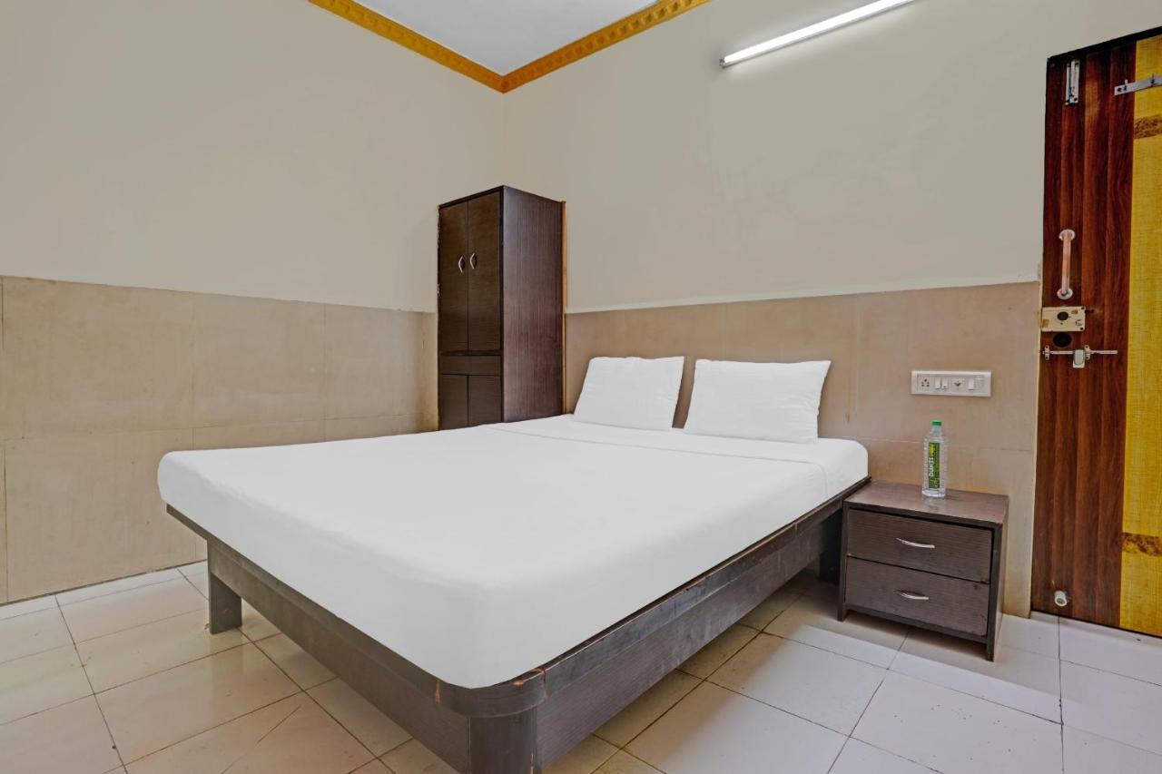 Spot On 81122 Alfa Lodge Bombay Extérieur photo
